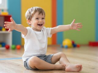 Mit jelez a gyerek testtartása és arckifejezése? Útmutató a nonverbális jelekhez