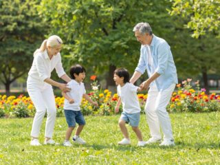 Hogyan nevelj boldog és szociálisan érett egykét?