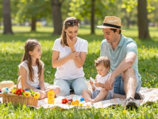 Hogyan vészeljük át a nyarat allergiásként: praktikus tanácsok a kánikulára