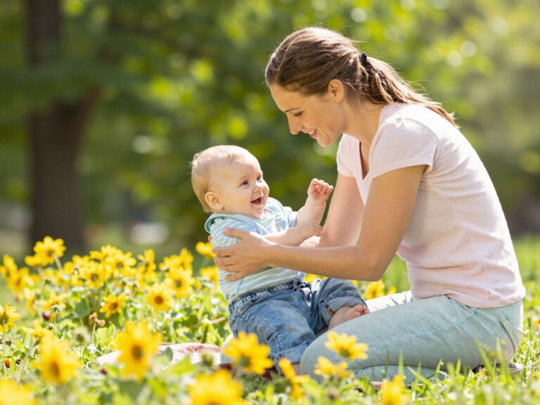 Ne aggódj, ha nem jön azonnal az anyai érzés: mit tehetsz a kötődésért?