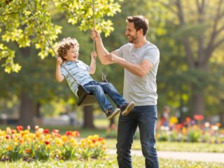 Amikor apa vigyáz a gyerekre: 13 helyzet, ami garantáltan mosolyt csal az arcodra