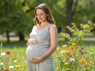 Az anyai erő új definíciója: Hogyan változtat meg a terhesség testileg és lelkileg?