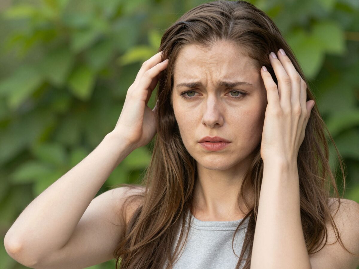 Hízás, hajhullás, fáradtság: a pajzsmirigy alulműködés 10 árulkodó tünete