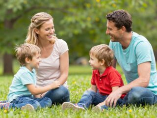 Létezik kedvenc gyerek? A jelenség hatásai a családi kapcsolatokra