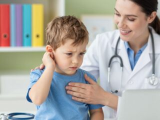 Náthából arcüreggyulladás vagy középfülgyulladás: mire figyeljünk?