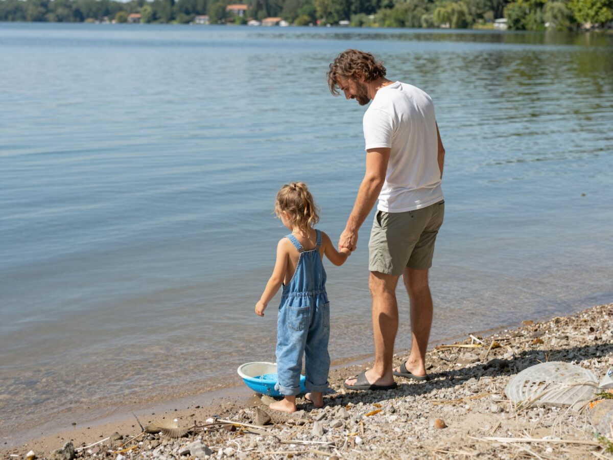 Vízparti tragédiák megelőzése: 3 életmentő szabály, amit minden szülőnek ismernie kell