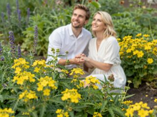 Barátcserje, palástfű és társai: a leghatékonyabb gyógynövények a fogantatásért