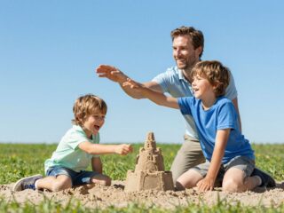 Fiú érzelmi nevelése apával: beszéd, játék, példamutatás