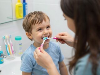 Mire figyeljünk a gyermekkori fogápolásnál? A fogproblémák korai jelei