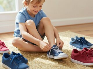 A cipőfűző nem ellenség: a legegyszerűbb módszer a cipőkötés tanításához
