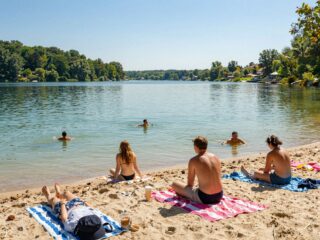 A Balaton vizének minősége 2025 nyarán: hivatalos adatok és mérések