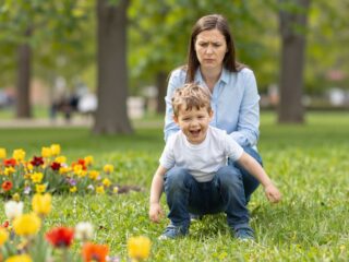 A gyermekkori epilepszia felismerése: tünetek, okok és a modern kezelési lehetőségek