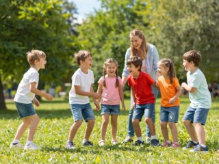 A „nagyra nőtt” gyerekek pszichológiai kihívásai és a szülői támogatás
