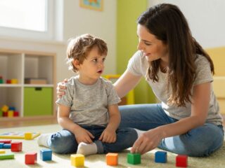 Az epilepszia jelei gyerekeknél: mikor forduljunk orvoshoz és milyen vizsgálatok várhatók?