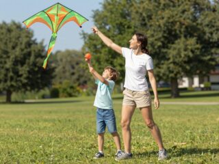 Miért fontosabb a szülői jelenlét, mint bármilyen okoseszköz a gyermek fejlődésében?