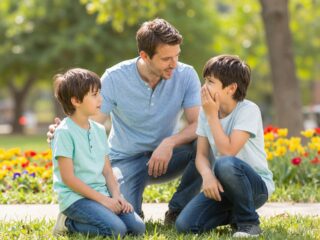 A győzelem és a kudarc kezelése: így tanítsd meg a gyerekednek