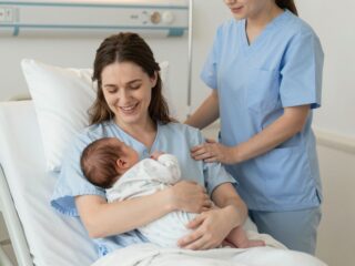 24 óra után haza? Az egynapos szülészeti ellátás előnyei és hátrányai