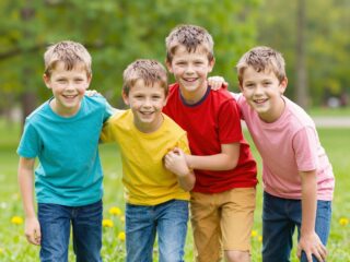 Mely fiúnevek mentek ki a divatból? 11 név, ami 10 éve még sláger volt