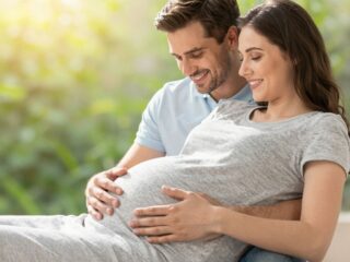 A várandós apák negyedét érinti: mi az a Couvade-szindróma és mik a tünetei?
