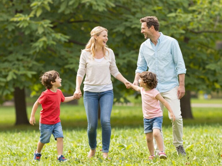 Sztárok mint szülők: a legjobb gondolatok a gyereknevelésről hírességektől