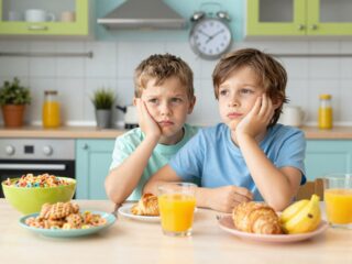 Miért rosszabb az egészségtelen reggeli, mintha éhgyomorral indulna a gyerek iskolába?