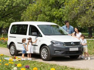Volkswagen Caddy Maxi Családi Autóként: Részletes Áttekintés Nagycsaládosok Számára