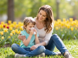 Az anyai stressz és a gyermekkori asztma kapcsolata: egy meglepő kutatási eredmény