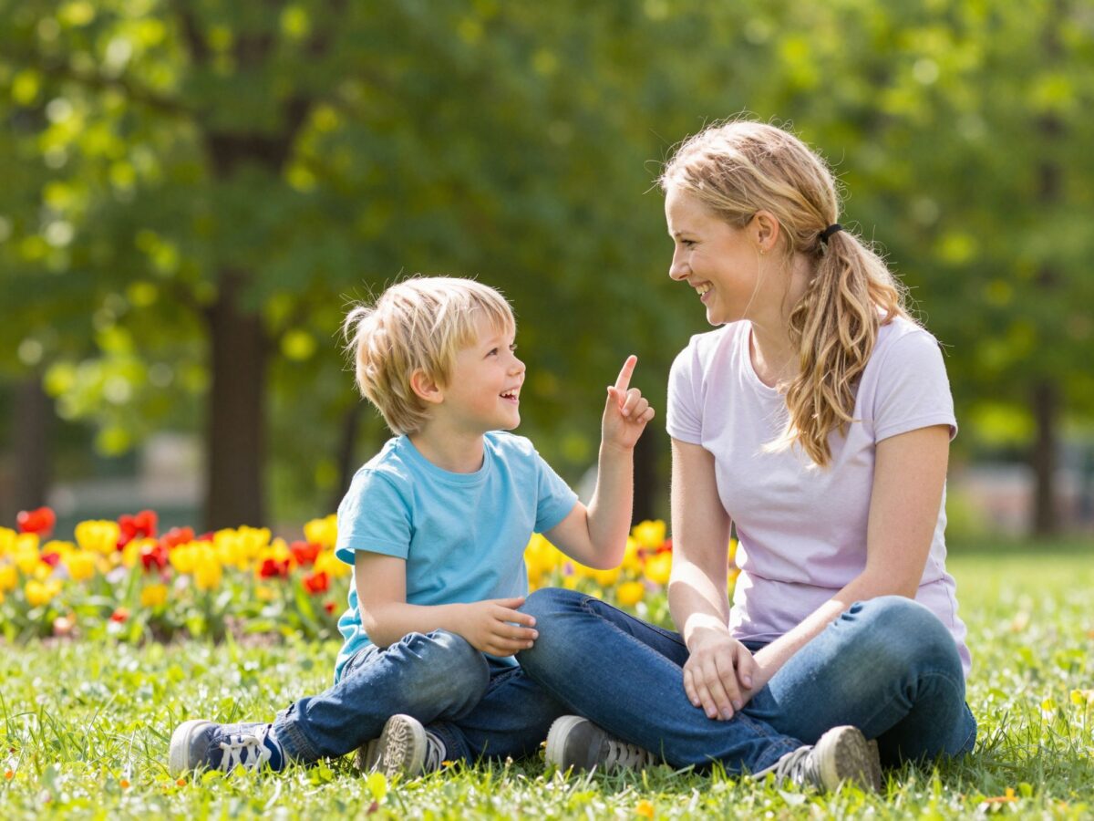 Hogyan kommunikálj hatékonyan a gyerekeddel? 3 szó, ami csodákra képes