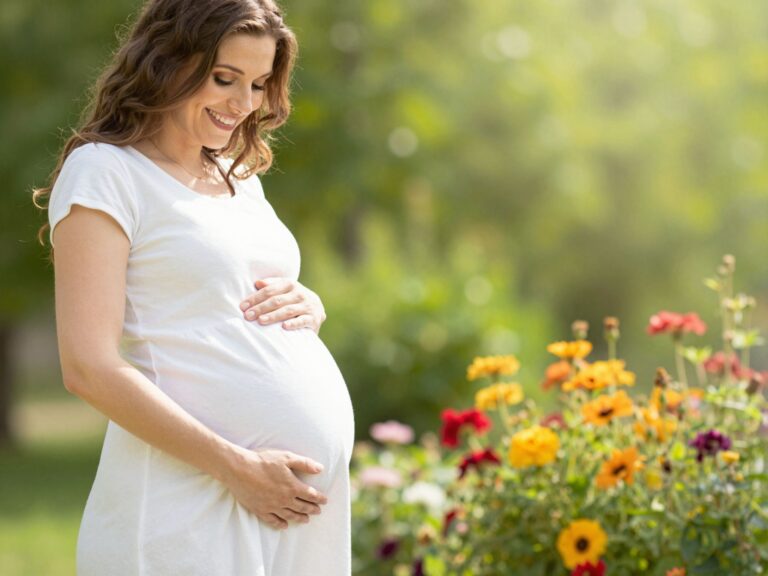 Minden, amit a növekvő pocakodról tudnod kell a terhesség alatt