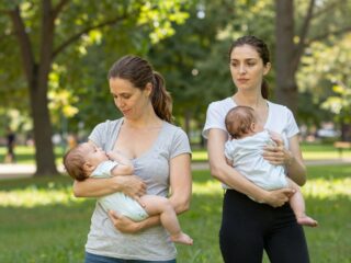 „Túl sokáig szoptatod” vs. „miért nem szoptatod?”: az anyákat érő ítélkezés kettős mércéje