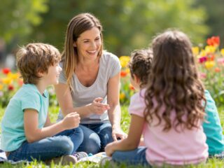 A tökéletes anya mítosza: hogyan néz ki az anyaság a valóságban, a közösségi média nélkül?