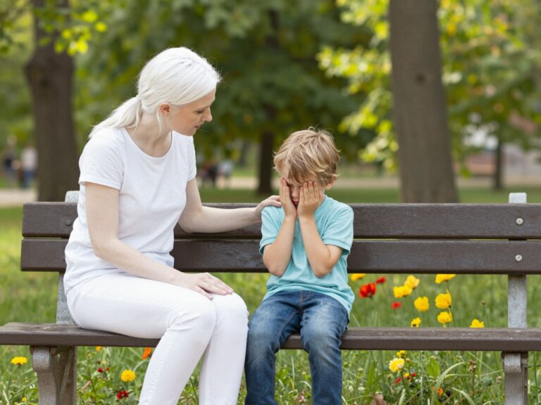 Ne nyomd el, inkább értsd meg: útmutató a gyermekkori harag elfogadásához és kezeléséhez