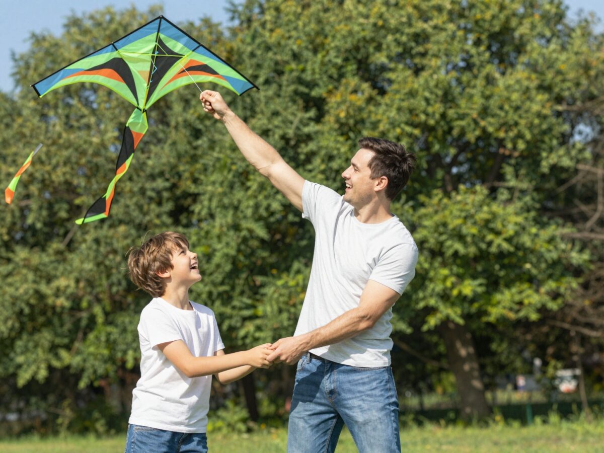 Magányos lesz a gyerekem? Az apával való kapcsolat minősége kulcsfontosságú lehet a megelőzésben