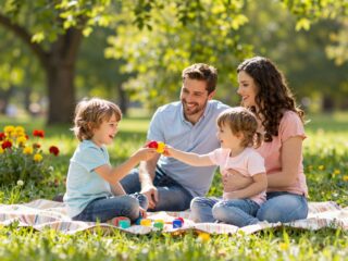 Különleges énidő minden gyerekkel: hogyan erősíti a testvéri és szülői kapcsolatot?