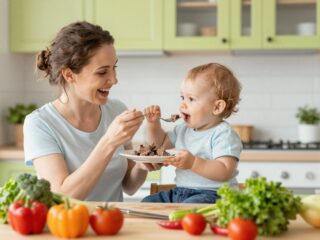 A hús bevezetése a baba étrendjébe: Időpont, fajták és elkészítési módok