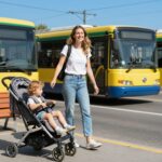 Babakocsival buszon és villamoson: így lesz a rémálomból egyszerű kaland