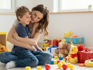 Az „agyonkényeztetett kisfiú” szindróma: a túlzott anyai gondoskodás hosszú távú veszélyei