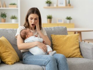 Az otthonában szülte meg a gyermekét, mert fogalma sem volt a terhességéről: egy hihetetlen történet