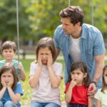 Figyelmeztető jelek: 6 viselkedésforma, amit soha ne hagyj figyelmen kívül a gyereknél