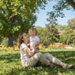 A „elég jó anya” mozgalom: miért kell elengedni a tökéletességre való törekvést?