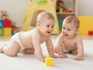 A mozgásfejlődés stádiumai: mi normális és mikor kérj tanácsot