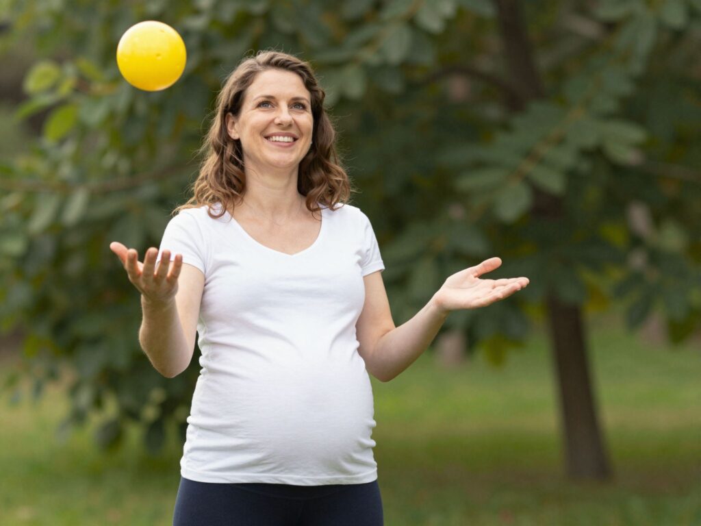 Gyakran leejtesz mindent? Az ügyetlenség egy normális terhességi tünet