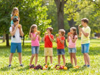 Hogyan erősítsük a gyerekek immunrendszerét? A legújabb tudományos eredmények