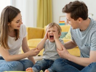 Hogyan értelmezzük a gyerek viselkedését ítélkezés nélkül?