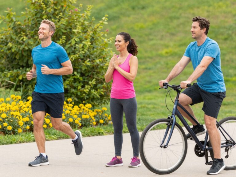 Nem csak az izmokat edzi: a rendszeres testmozgás jótékony hatása az agyműködésre