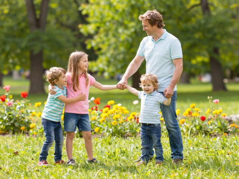 Tények és tévhitek az ikrekről: tényleg minden második generációban előfordul?