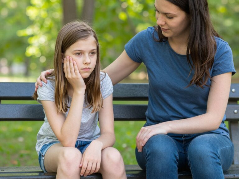 Tényleg jobban megviseli a lányokat a válás? A nemi különbségek pszichológiája