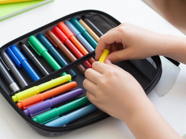 Toll- és filcfoltok a tolltartóban? Ezzel az egyszerű trükkel újra tiszta lesz