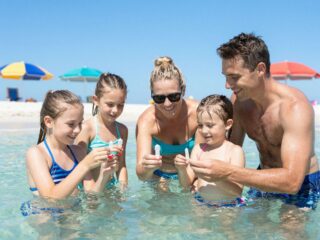 Biztonságos fürdőzés: így ellenőrizheted a hazai strandok vízminőségét