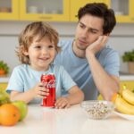 Milyen károkat okoz a kóla a gyerekek szervezetében és mikor ihat először?